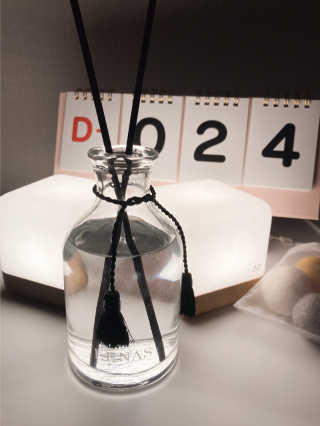 레나스 프리미엄 아로마 디퓨저 200ml  [1SET] — 4점을 준 리뷰어가 2020년 9월 올린 사용 사진