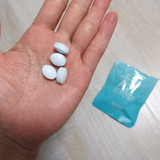 입 냄새 완화에 도움을 주는 에티켓 캔디 복숭아맛 앳캔디 — 4.5점을 준 리뷰어가 2020년 11월 올린 사용 사진