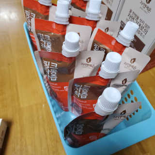 자연에온 유기농 석류 착즙 100mL 10개입 2BOX — 4점을 준 리뷰어가 2020년 11월 올린 사용 사진