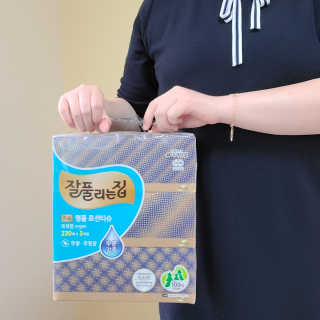 잘풀리는집 부드러운 모이스처 보습 미용 티슈 230매 — 5점을 준 리뷰어가 2020년 9월 올린 사용 사진