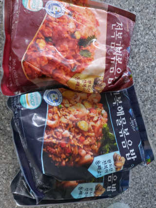 바다는다웰빙이다 전복해물볶음밥/전복김치볶음밥 250g-4봉지 — 5점을 준 리뷰어가 2020년 9월 올린 사용 사진