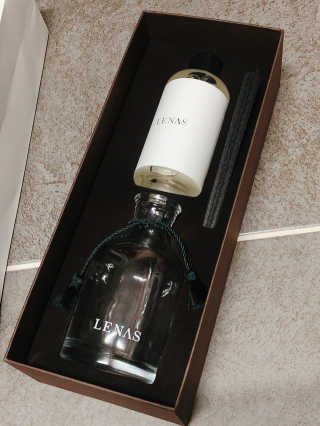 레나스 프리미엄 아로마 디퓨저 200ml  [1SET] — 5점을 준 리뷰어가 2020년 7월 올린 사용 사진