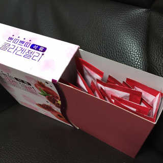 헬스업_쁘띠쁘띠석류콜라겐젤리_20g x 14포 — 5점을 준 리뷰어가 2020년 11월 올린 사용 사진