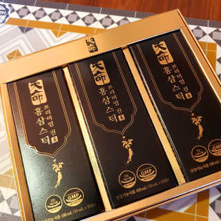 헬스업_천명진프리미엄홍삼스틱_10ml x 30포 — 5점을 준 리뷰어가 2020년 9월 올린 사용 사진