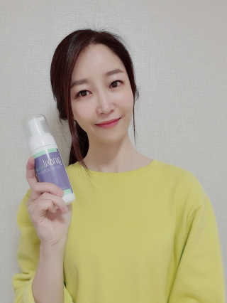 지녹실 에코폼 프리미엄 여성청결제 — 5점을 준 리뷰어가 2020년 5월 올린 사용 사진