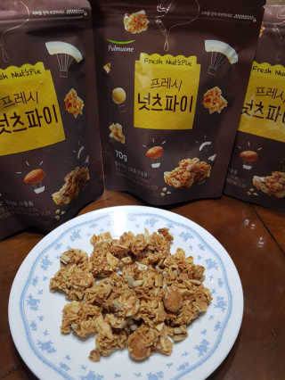 [풀무원] 프레시 넛츠파이 3개입 — 5점을 준 리뷰어가 2020년 4월 올린 사용 사진