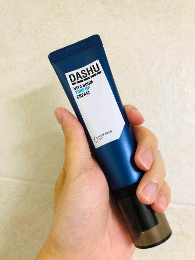 다슈 맨즈 비타 붐 톤업 크림 리뷰 사진