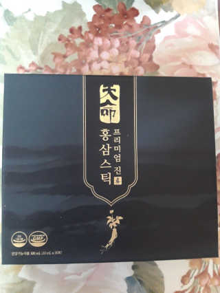 헬스업_천명진프리미엄홍삼스틱_10ml x 30포 — 5점을 준 리뷰어가 2020년 7월 올린 사용 사진