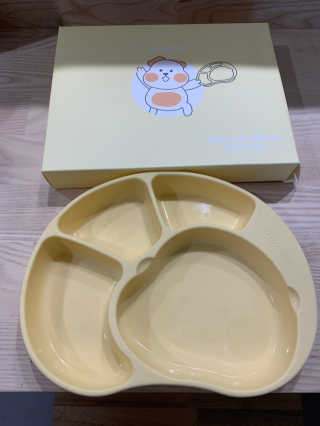 유비맘 캐릭터 실리콘 흡착 식판_색상 랜덤발송 — 5점을 준 리뷰어가 2020년 11월 올린 사용 사진