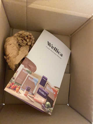 웰리카_V CARE 웰리카 락토 리프레싱 이너퍼퓸 — 5점을 준 리뷰어가 2020년 12월 올린 사용 사진