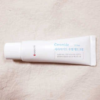 일리윤 세라마이드 무향 핸드크림 — 5점을 준 리뷰어가 2020년 11월 올린 사용 사진