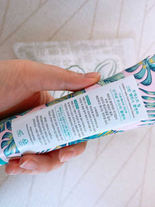 포레스트힐 SS 그린 밸런스 클렌져 100ml + 헤어밴드 — 5점을 준 리뷰어가 2020년 4월 올린 사용 사진