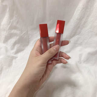 [블랙루즈] 에어 핏 벨벳틴트 시즌1 7종 중 택1+랜덤1 — 5점을 준 리뷰어가 2020년 9월 올린 사용 사진