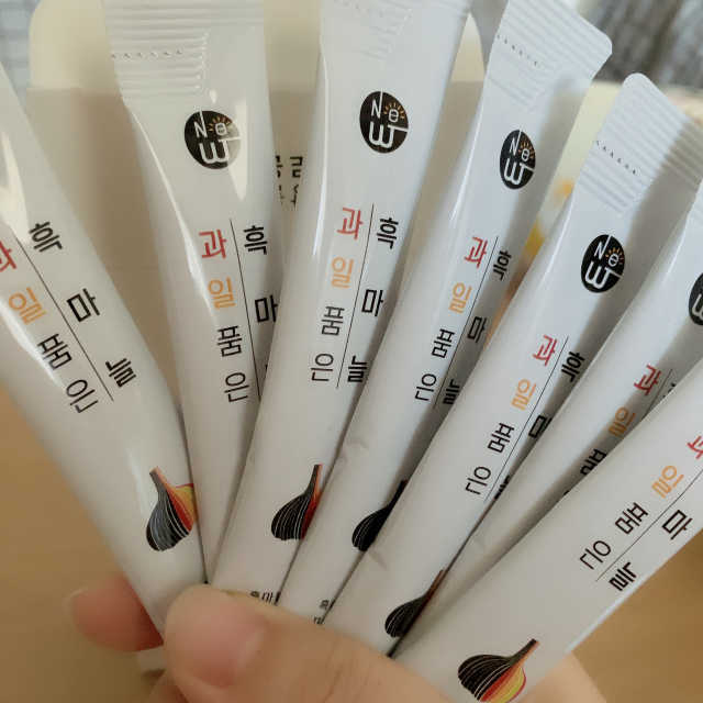 뉴하비츠 과일품은흑마늘 리뷰 사진