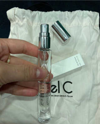 메종 루이 마리 No.04 부아 드 발린코트 오드 퍼퓸 6ML — 4점을 준 리뷰어가 2020년 8월 올린 사용 사진