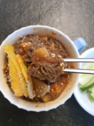 [해주냉면] 신천맛집 매운 비빔냉면 2인분 + 무절임 — 5점을 준 리뷰어가 2020년 5월 올린 사용 사진