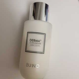 뷰니오 더마플러스 카밍 에멀전200ml — 4.5점을 준 리뷰어가 2020년 12월 올린 사용 사진