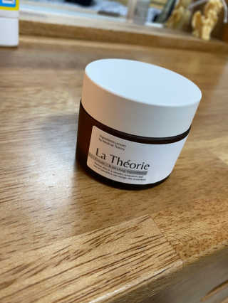 La Theorie Hydrating Ingredients | 하이드레이팅 인그레이디언츠 — 2.5점을 준 리뷰어가 2020년 5월 올린 사용 사진