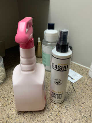 다슈코리아 다슈 포 맨 프리미엄 메가 홀드 슈퍼 스프레이 250ml — 5점을 준 리뷰어가 2020년 8월 올린 사용 사진