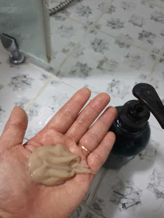 아카이아 이아 A3 헤어스캘프팩 500ml — 5점을 준 리뷰어가 2020년 6월 올린 사용 사진