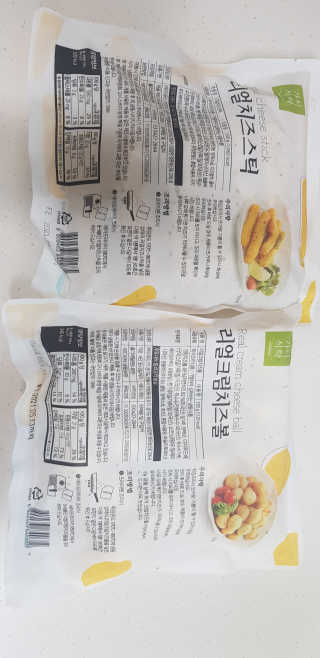 가치식탁 리얼치즈스틱, 리얼크림치즈볼 — 4점을 준 리뷰어가 2020년 8월 올린 사용 사진