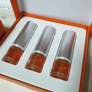 메디페르 [ 1+1 ] 루테인앰플세트 1개 + 루테인크림 50ml 1개 — 5점을 준 리뷰어가 2020년 11월 올린 사용 사진