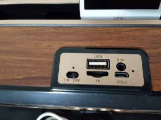SEVIZ Retro 블루투스 스피커 4 종 — 5점을 준 리뷰어가 2020년 5월 올린 사용 사진