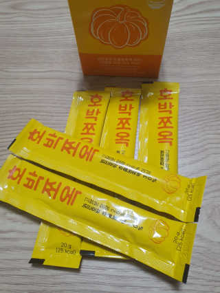 조은약초 국산 늙은 호박즙 호박쪼옥 젤리 20g x 15포 — 5점을 준 리뷰어가 2020년 7월 올린 사용 사진