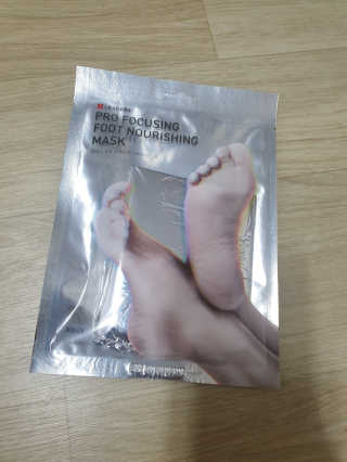 리더스코스메틱 리더스 프로 포커싱 풋 너리싱 마스크/5매 — 5점을 준 리뷰어가 2020년 8월 올린 사용 사진