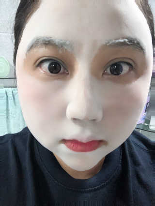 비플레인 녹두 버블 워시오프 마스크 — 5점을 준 리뷰어가 2020년 6월 올린 사용 사진
