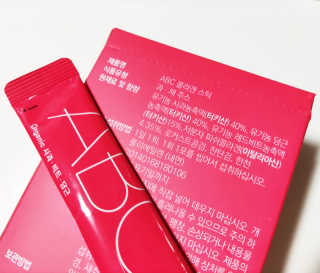 이너뷰티템, 니몸내몸 ABC 콜라겐 젤리스틱 14포 — 4점을 준 리뷰어가 2020년 10월 올린 사용 사진