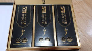 헬스업_천명진프리미엄홍삼스틱_10ml x 30포 — 5점을 준 리뷰어가 2020년 7월 올린 사용 사진