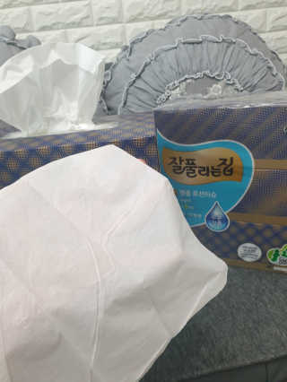 잘풀리는집 부드러운 모이스처 보습 미용 티슈 230매 — 5점을 준 리뷰어가 2020년 9월 올린 사용 사진