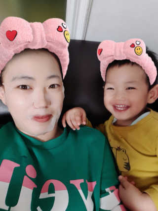 블루트리앤코 펄어비스 데일리 솔루션 모이스처라이징 마스크 팩 — 3.5점을 준 리뷰어가 2020년 4월 올린 사용 사진
