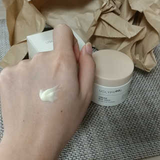 어글리프루프 크림 바이어글리 하이드레이션 샤워 50ml — 5점을 준 리뷰어가 2020년 10월 올린 사용 사진