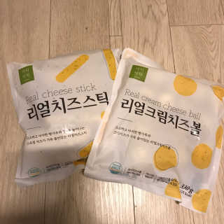 가치식탁 리얼치즈스틱, 리얼크림치즈볼 — 5점을 준 리뷰어가 2020년 11월 올린 사용 사진
