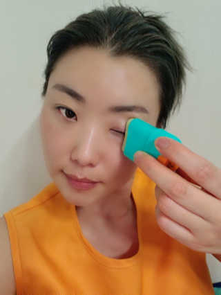 다슈코리아 다슈 솔루션 시카 쉴드 선스틱 — 5점을 준 리뷰어가 2020년 6월 올린 사용 사진