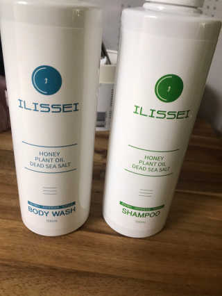 일리세이 허니 샴푸 500ml + 허니 바디워시 500ml 세트 — 5점을 준 리뷰어가 2020년 4월 올린 사용 사진