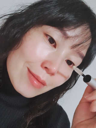 닥터존스킨 눈썹자라 — 5점을 준 리뷰어가 2020년 11월 올린 사용 사진