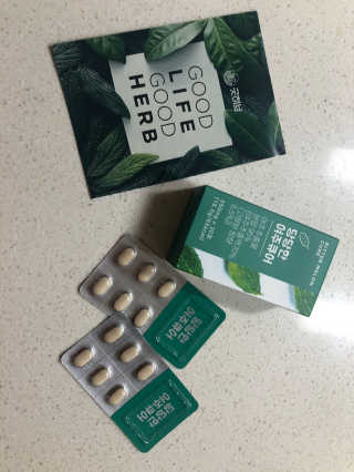 조은약초 국산 당당한 여주큐어 550mg x 30정 x 1박스 — 4점을 준 리뷰어가 2020년 9월 올린 사용 사진