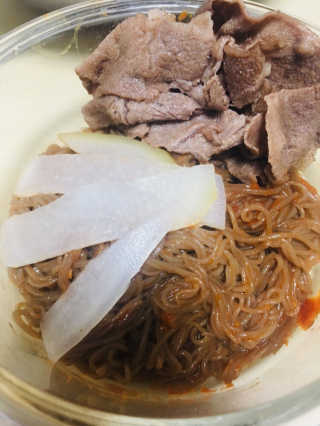 [해주냉면] 신천맛집 매운 비빔냉면 2인분 + 무절임 — 4.5점을 준 리뷰어가 2020년 5월 올린 사용 사진