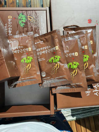 서울약사신협 약사신협_산삼배양근 진액_70ml x 30포 — 5점을 준 리뷰어가 2020년 9월 올린 사용 사진