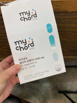 JW중외제약 마이코드 알티지 오메가3 1000 mg — 5점을 준 리뷰어가 2020년 8월 올린 사용 사진