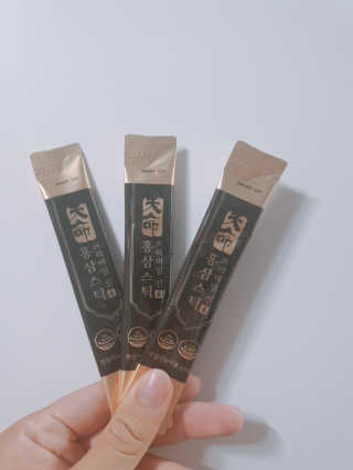 헬스업_천명진프리미엄홍삼스틱_10ml x 30포 — 5점을 준 리뷰어가 2020년 8월 올린 사용 사진