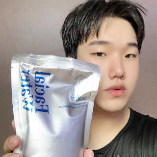 [설랩] 클렌징워터 세안수 500ml x 6팩 — 3점을 준 리뷰어가 2020년 8월 올린 사용 사진