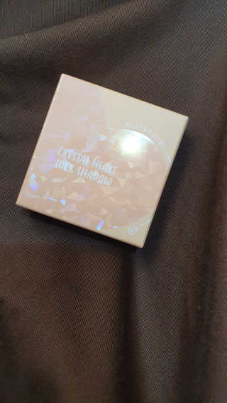 [블랙루즈] 크리스탈 하트 락 섀도우 4종 중 택1 — 5점을 준 리뷰어가 2020년 9월 올린 사용 사진