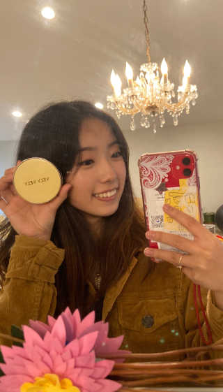 VELY VELY 아우라 허니 글로우 쿠션 — 4점을 준 리뷰어가 2020년 4월 올린 사용 사진