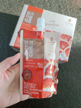 자연에온 핑크 자몽 착즙 100mL 10개입 2BOX — 5점을 준 리뷰어가 2020년 10월 올린 사용 사진