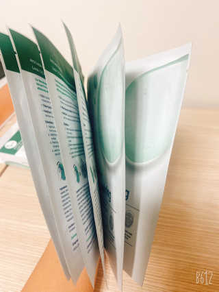 [마더메이드]룩시카라이브 울트라 리페어링 겔 마스크K — 5점을 준 리뷰어가 2020년 10월 올린 사용 사진