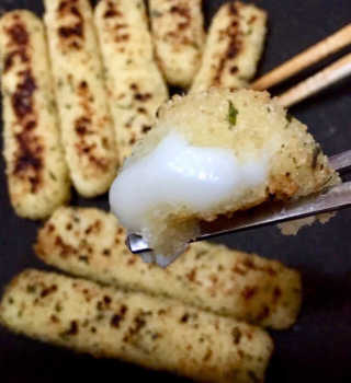 가치식탁 리얼치즈스틱, 리얼크림치즈볼 — 5점을 준 리뷰어가 2020년 9월 올린 사용 사진